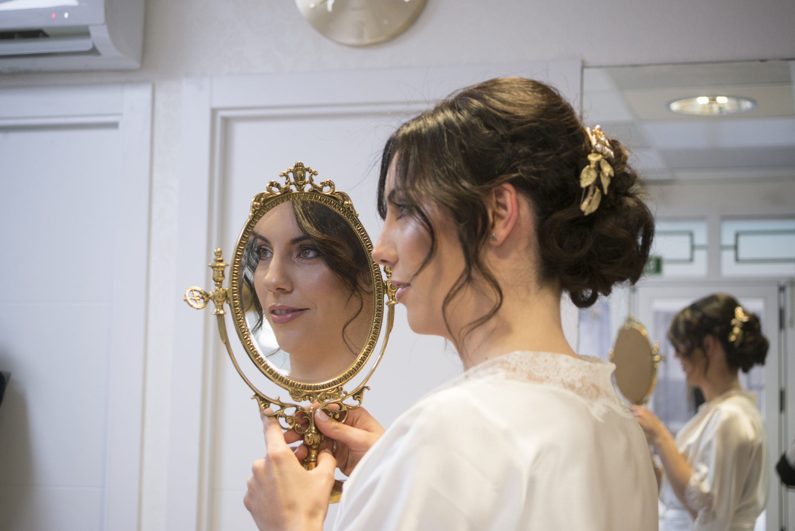 Si puedo poner dos pongo 2 brochas + peinados